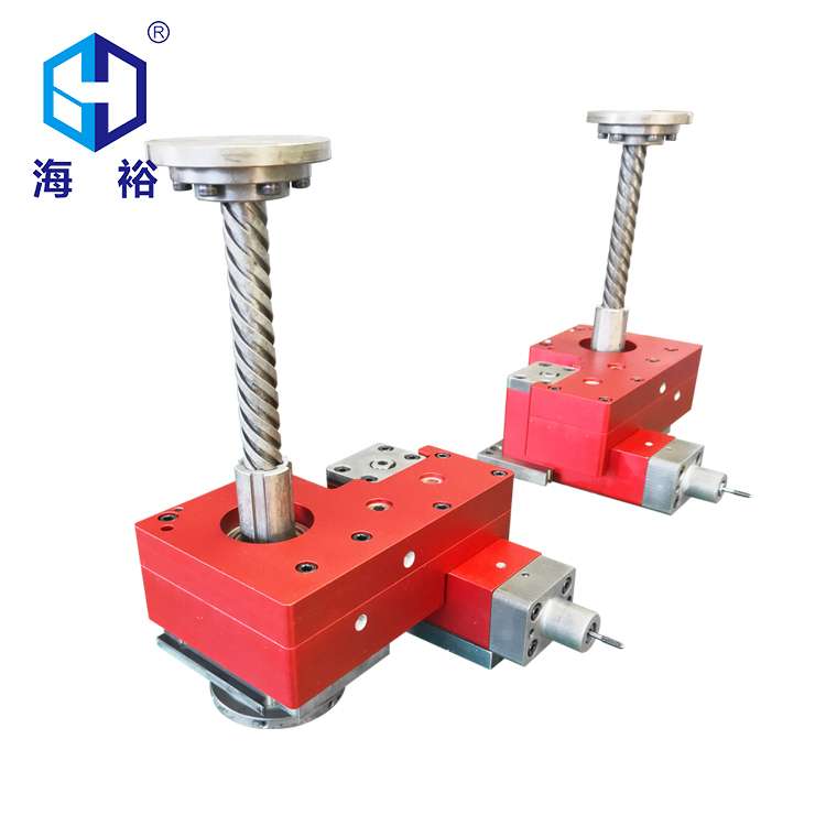 側(cè)攻式模內(nèi)攻牙機(jī)