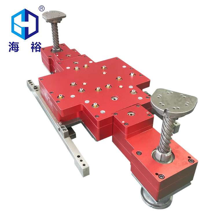 十二孔模內攻牙機