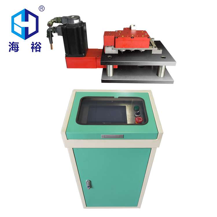 伺服馬達模內攻牙機